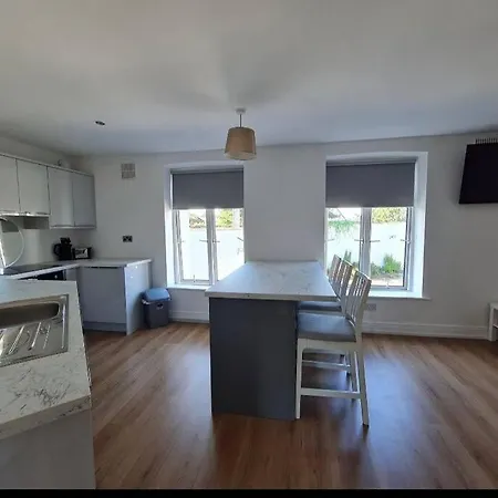 Heart Of Hideaway - Entire Wexford